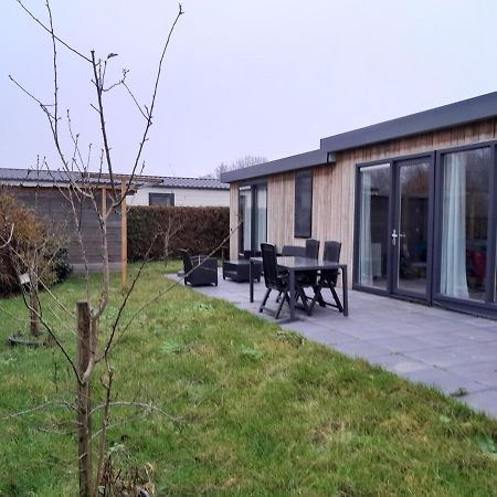 Dronrijp Luxe 5 Persoons Bungalow Op Rustig Vakantiepark Nabij Leeuwarden מראה חיצוני תמונה