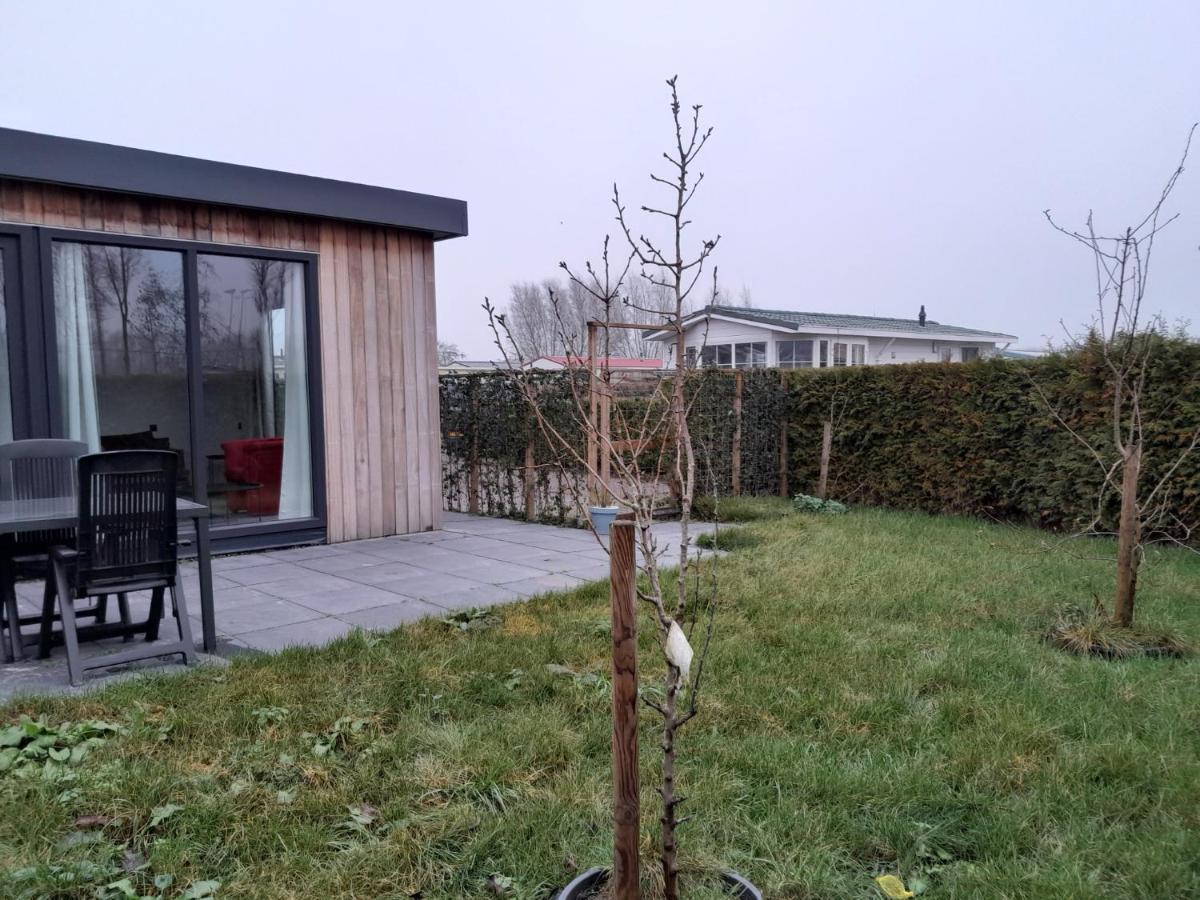 Dronrijp Luxe 5 Persoons Bungalow Op Rustig Vakantiepark Nabij Leeuwarden מראה חיצוני תמונה