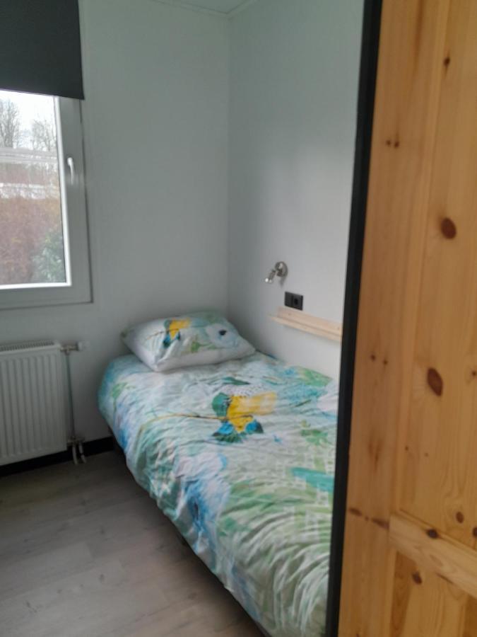 Dronrijp Luxe 5 Persoons Bungalow Op Rustig Vakantiepark Nabij Leeuwarden מראה חיצוני תמונה